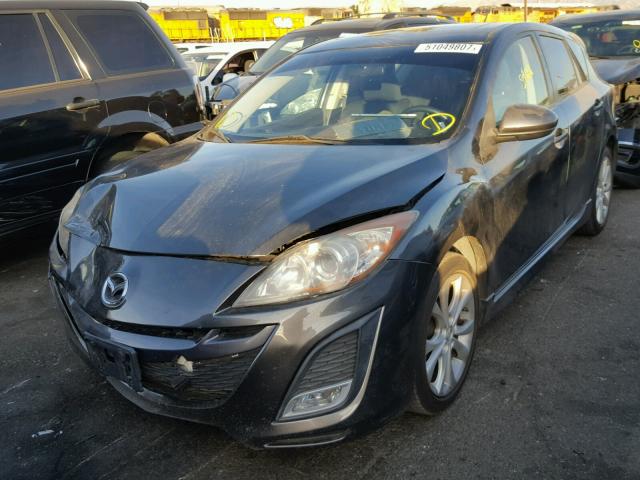 JM1BL1K60B1429630 - 2011 MAZDA 3 S GRAY photo 2