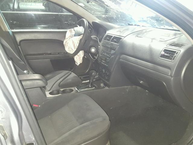 3FAHP07196R198847 - 2006 FORD FUSION SE GRAY photo 5