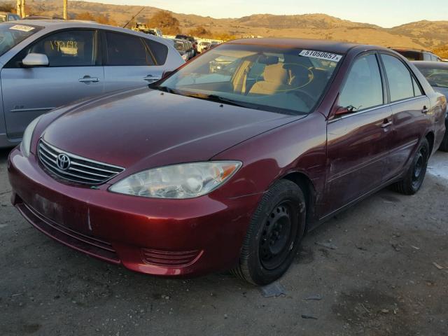 4T1BE32K96U136554 - 2006 TOYOTA CAMRY LE RED photo 2