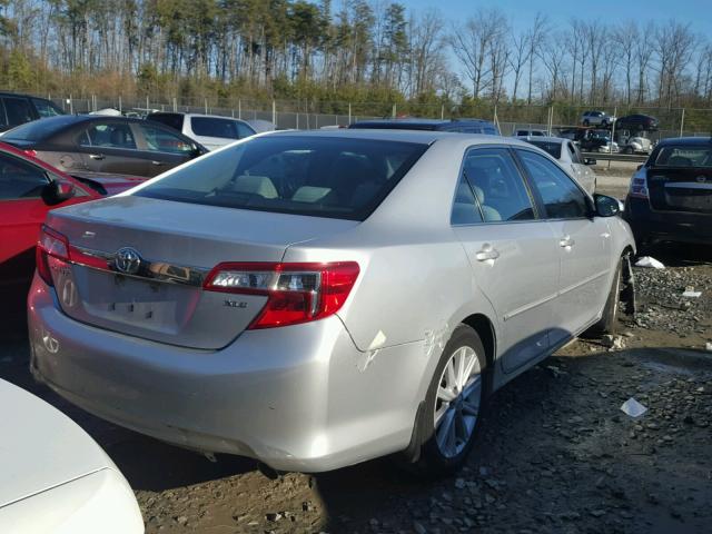 4T4BF1FK9CR183967 - 2012 TOYOTA CAMRY BASE SILVER photo 4