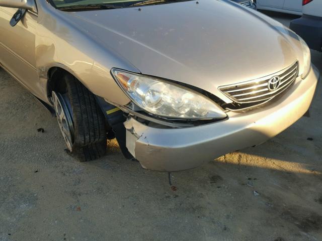 4T1BF30K26U633865 - 2006 TOYOTA CAMRY LE TAN photo 9