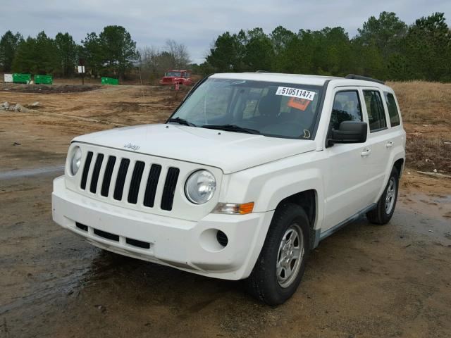 1J4NT2GB5AD531618 - 2010 JEEP PATRIOT SP WHITE photo 2