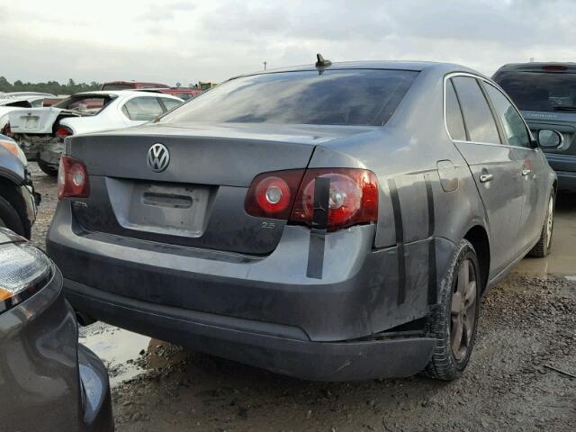 3VWRM71K38M093252 - 2008 VOLKSWAGEN JETTA SE GRAY photo 4