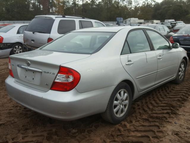 JTDBF30K520016630 - 2002 TOYOTA CAMRY LE SILVER photo 4