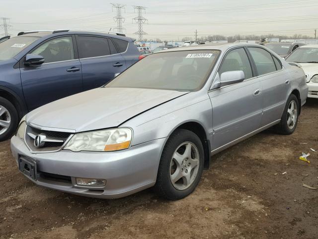 19UUA56693A036230 - 2003 ACURA 3.2TL SILVER photo 2