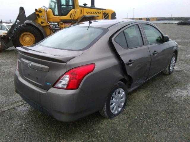 3N1CN7AP0FL945743 - 2015 NISSAN VERSA S GRAY photo 4