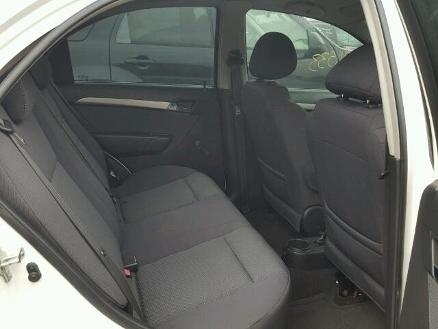 KL1TD56608B060541 - 2008 CHEVROLET AVEO BASE WHITE photo 6