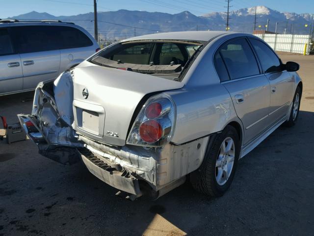 1N4AL11D55C238571 - 2005 NISSAN ALTIMA S SILVER photo 4