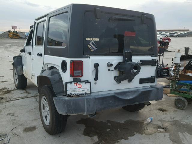 1C4BJWKGXGL293501 - 2016 JEEP WRANGLER U WHITE photo 3