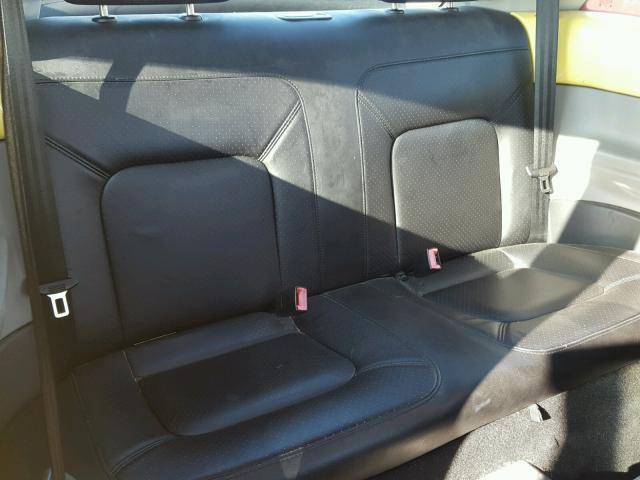 3VWCB21C61M446175 - 2001 VOLKSWAGEN NEW BEETLE 黄色 照片 6