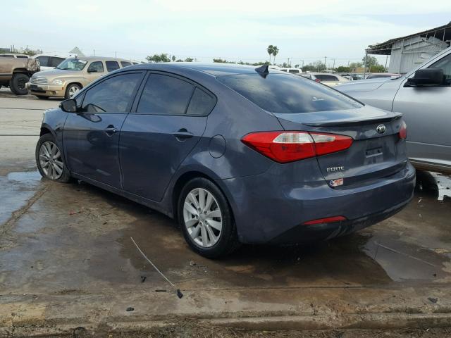 KNAFX4A67F5366854 - 2015 KIA FORTE LX BLUE photo 3