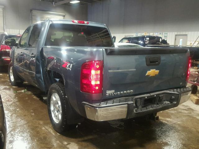 3GCPKSE74DG356656 - 2013 CHEVROLET SILVERADO BLUE photo 3