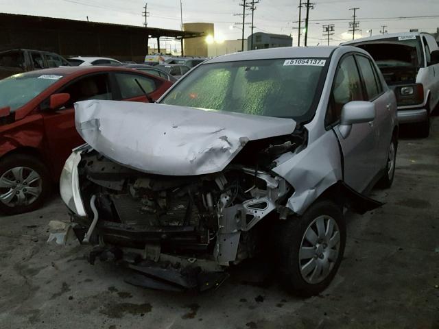 3N1BC11E49L392967 - 2009 NISSAN VERSA S SILVER photo 2