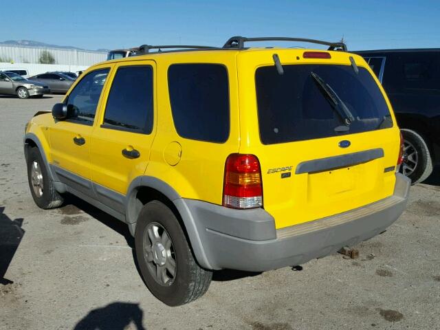 1FMCU04171KA44986 - 2001 FORD ESCAPE XLT YELLOW photo 3