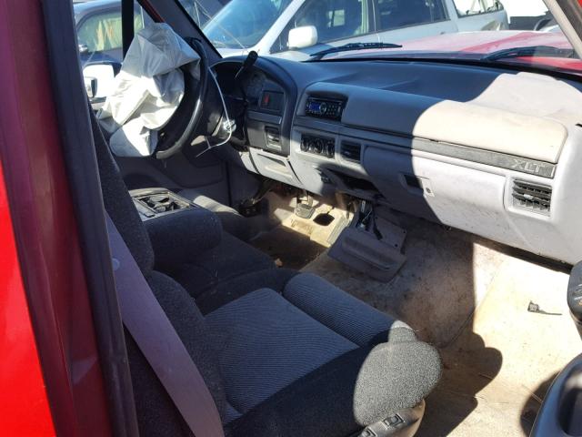 1FTDF15R2RLB24554 - 1994 FORD F150 RED photo 5