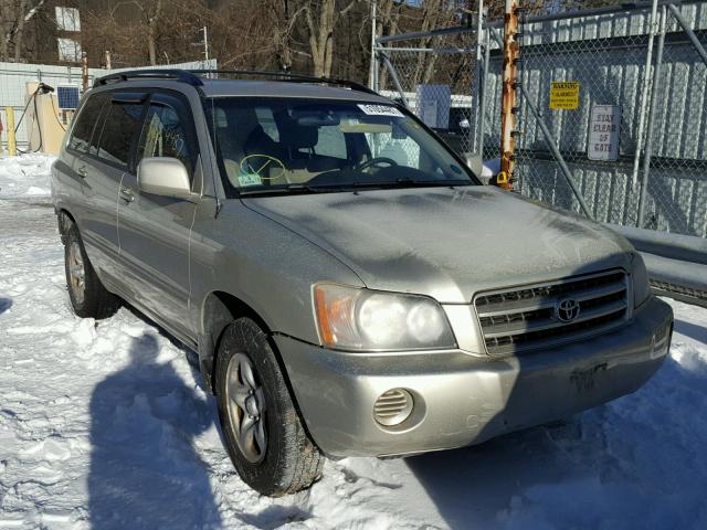 JTEGD21A130064280 - 2003 TOYOTA HIGHLANDER GOLD photo 1