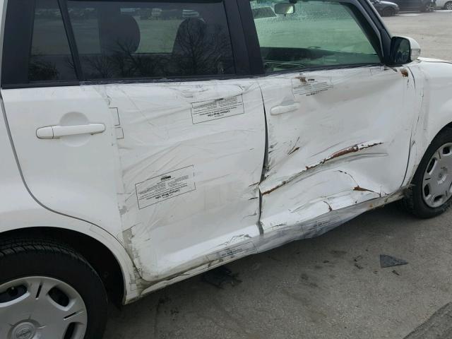 JTLKE50E791081416 - 2009 TOYOTA SCION XB Blanco foto 9