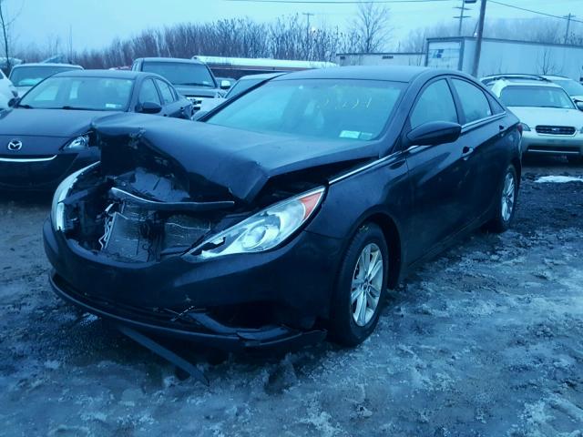 5NPEB4AC5DH517237 - 2013 HYUNDAI SONATA GLS BLACK photo 2