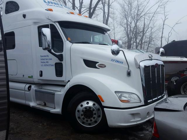 1XP4D49X2CD139796 - 2012 PETERBILT 587 WHITE photo 1