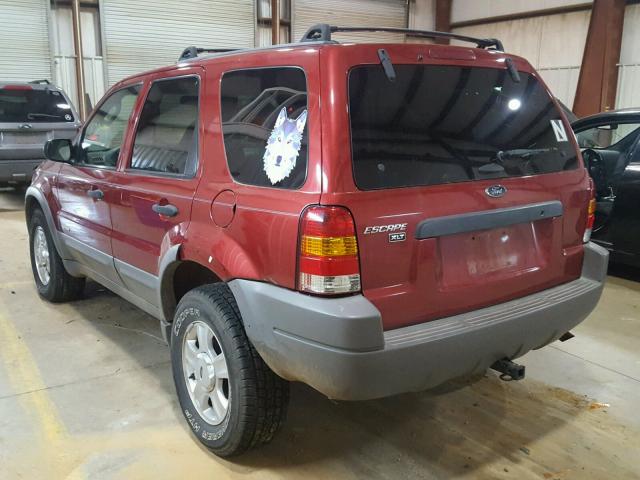 1FMYU04121KF08188 - 2001 FORD ESCAPE XLT RED photo 3