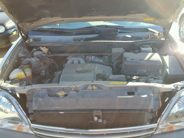 JTJGF10U230159559 - 2003 LEXUS RX 300 GOLD photo 7