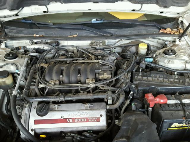 JN1CA31D81T822920 - 2001 NISSAN MAXIMA GXE WHITE photo 7