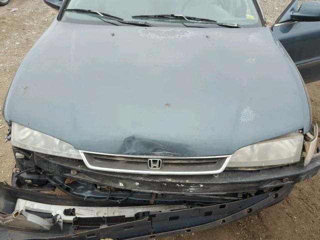 1HGCD5636TA290647 - 1996 HONDA ACCORD LX GREEN photo 7