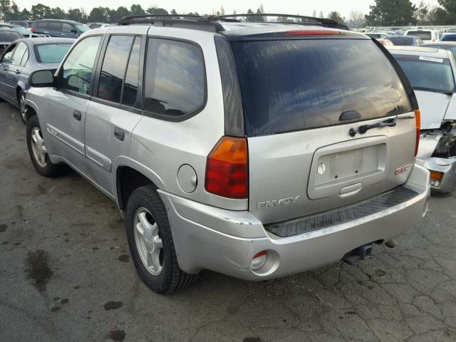 1GKDT13S252179671 - 2005 GMC ENVOY SILVER photo 3