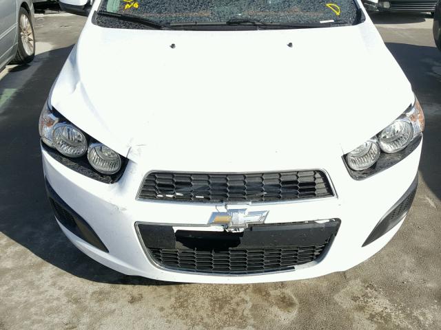 1G1JC5SH0G4179647 - 2016 CHEVROLET SONIC LT WHITE photo 9