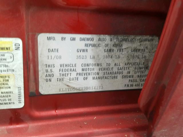 KL1TD56EX9B614211 - 2009 CHEVROLET AVEO LS RED photo 10