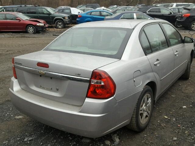 1G1ZS51F26F282321 - 2006 CHEVROLET MALIBU LS SILVER photo 4