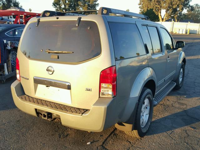 5N1AR18U26C616471 - 2006 NISSAN PATHFINDER GRAY photo 4