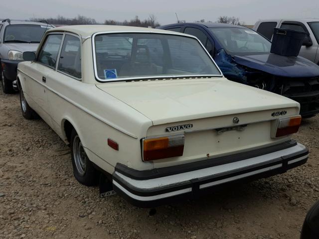 VC24245L1129724 - 1978 VOLVO 242 WHITE photo 3