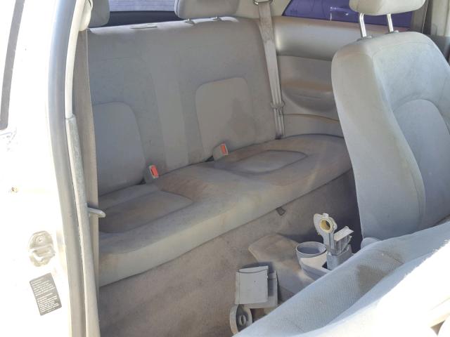 3VWCC21CXYM478246 - 2000 VOLKSWAGEN NEW BEETLE 银色 照片 6