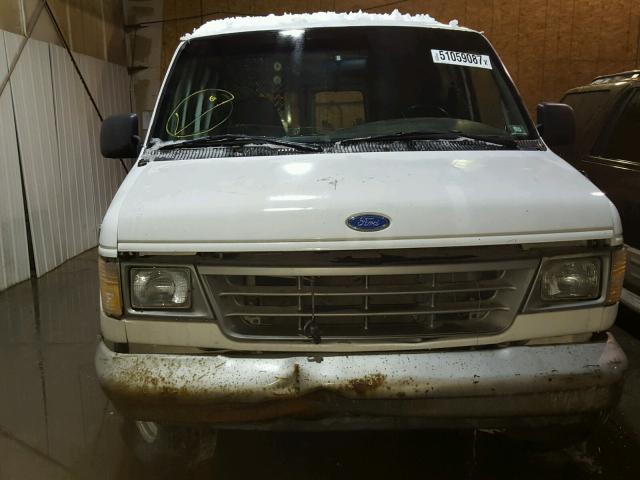 1FTHE24Y3RHC14480 - 1994 FORD ECONOLINE WHITE photo 7