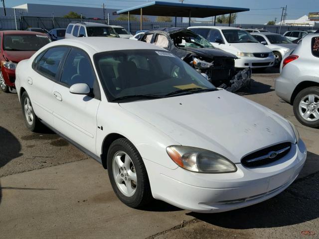 1FAFP5324YG190734 - 2000 FORD TAURUS SE WHITE photo 1