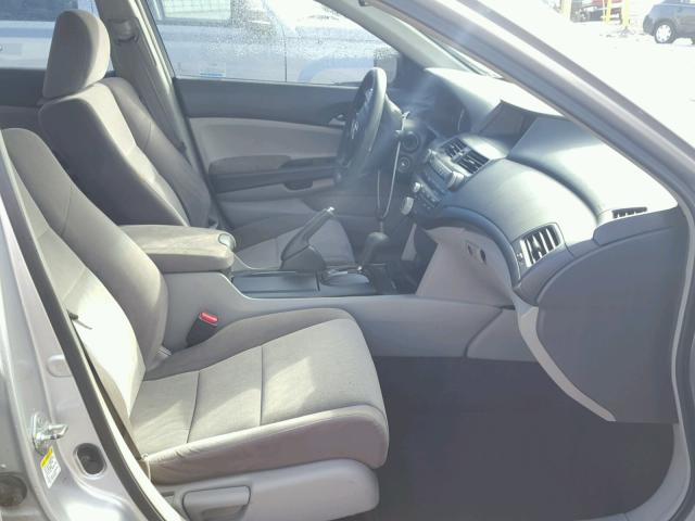 1HGCP26318A165276 - 2008 HONDA ACCORD LX SILVER photo 5