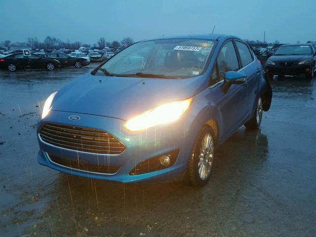 3FADP4FJ5EM100562 - 2014 FORD FIESTA TIT BLUE photo 2