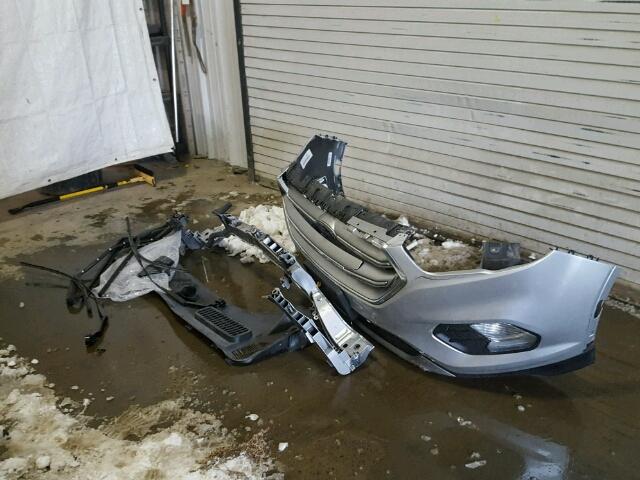 1FMCU9GD2HUB03791 - 2017 FORD ESCAPE SE 银色 照片 9