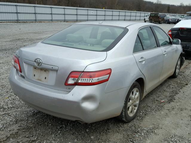 4T1BF3EK0BU694778 - 2011 TOYOTA CAMRY BASE SILVER photo 4