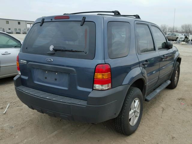 1FMYU92Z55KD74005 - 2005 FORD ESCAPE XLS BLUE photo 4