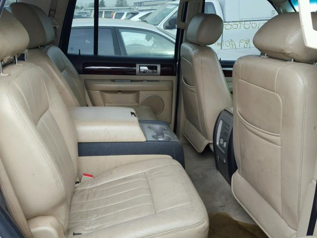 5LMFU28506LJ07799 - 2006 LINCOLN NAVIGATOR SILVER photo 6