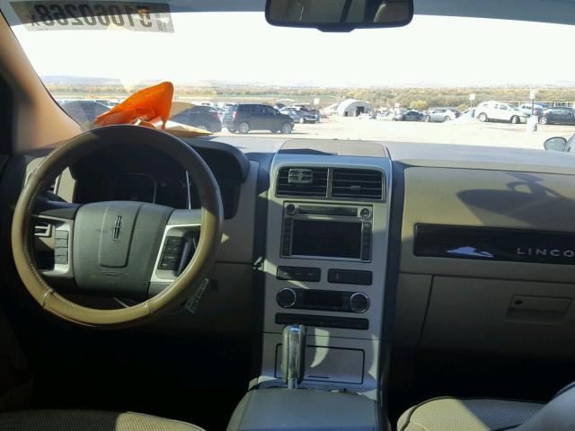 2LMDU88C48BJ32336 - 2008 LINCOLN MKX BLUE photo 9