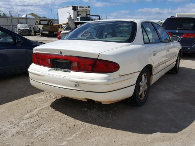 2G4WB52K531268739 - 2003 BUICK REGAL LS WHITE photo 4