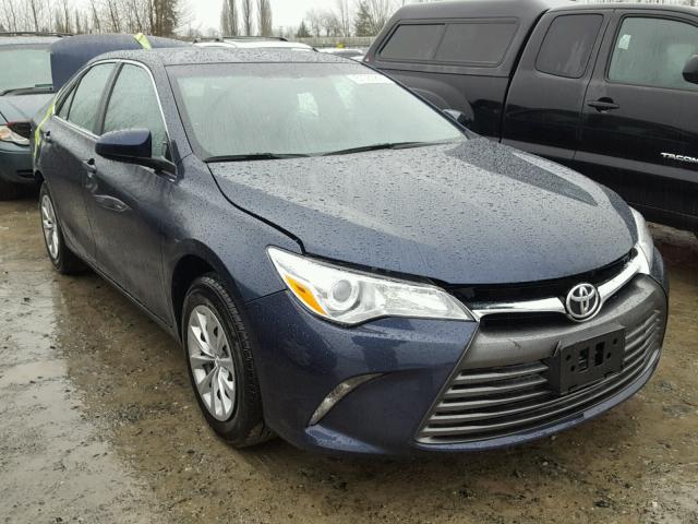 4T1BF1FK7GU606612 - 2016 TOYOTA CAMRY LE ლურჯი ფოტო 1