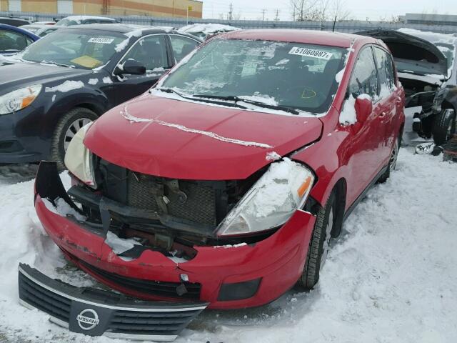 3N1BC13EX7L360146 - 2007 NISSAN VERSA S RED photo 2