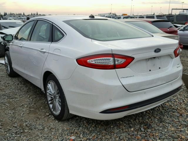 3FA6P0HD2GR316142 - 2016 FORD FUSION SE WHITE photo 3