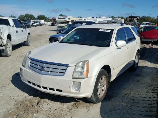 1GYEE637860194749 - 2006 CADILLAC SRX WHITE photo 2