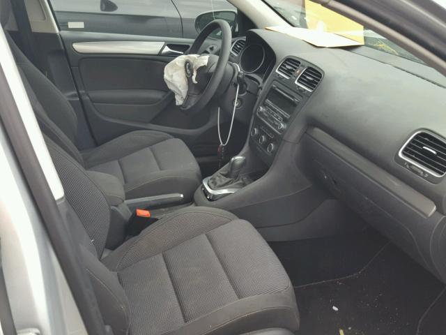 WVWDB7AJ7DW135832 - 2013 VOLKSWAGEN GOLF 银色 照片 5