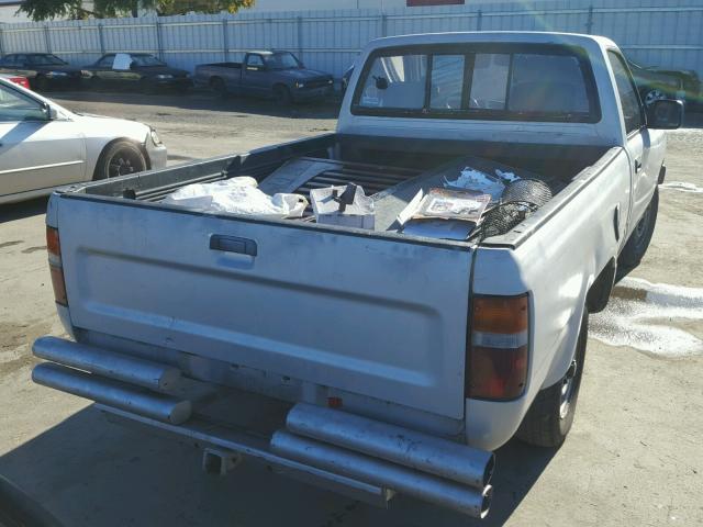 JT4RN81A9M0076532 - 1991 TOYOTA PICKUP 1/2 SILVER photo 4